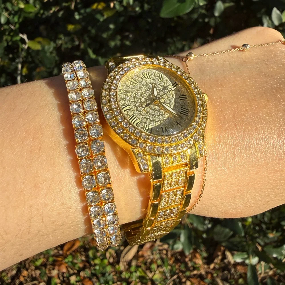 Gold Women's Watch with Bracelet SET
